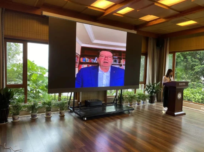 ���ô�פ�Ϻ������¹�������&nbsp;Dave Murphy�´�